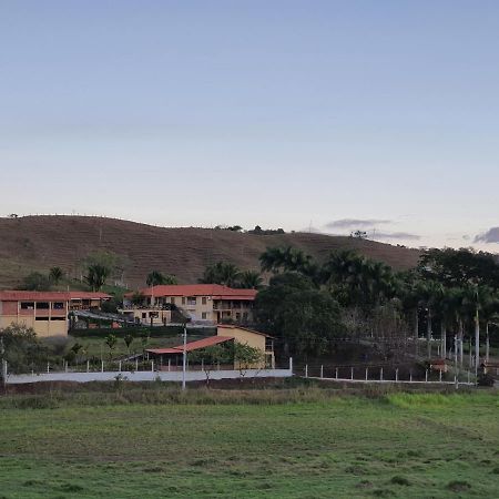 Pousada Recanto da Lunane Barra do Piraí Exterior foto