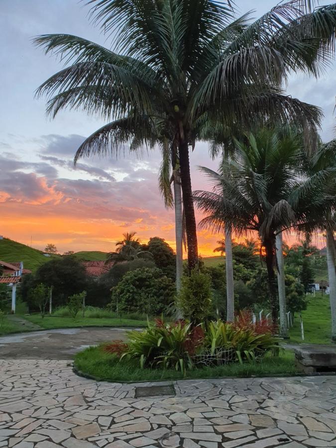 Pousada Recanto da Lunane Barra do Piraí Exterior foto